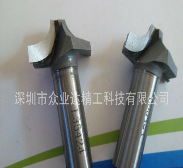 Какви са скоростта на въртене и скоростта на подаване на фреза за заваряване?